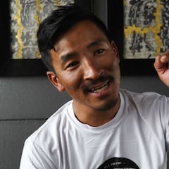 "Te salvó de morir en el Everest y no le das ni las gracias"