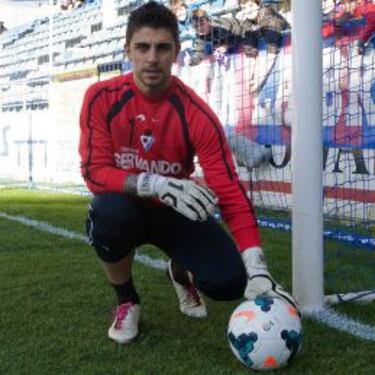 Ipurua cita esta noche a dos equipos pletóricos que despegan