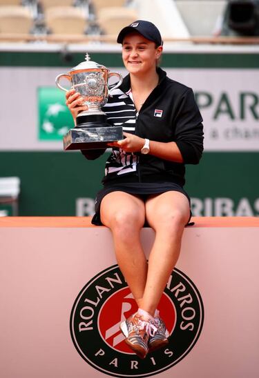 Ashleigh Barty: nueva reina de Roland Garros y aspirante al nº 1