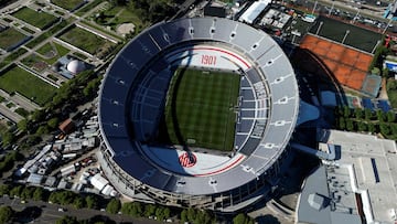 Aerial view of the Mas Monumental stadium on the eve of the Copa Libertadores final football match between Brazil's Atletico Mineiro and Brazil's Botafogo in Buenos Aires, taken on November 29, 2024. (Photo by Luis ROBAYO / AFP)