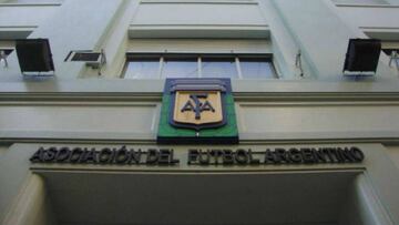 AFA recuerda el "libre deuda"