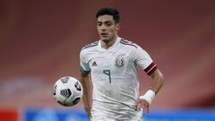 Raúl Jiménez podría ser opción para las eliminatorias