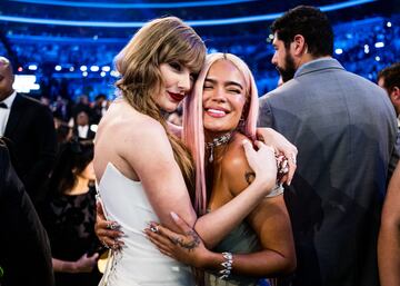 Taylor Swift y Karol G.