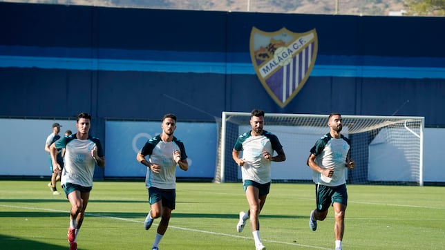 Con la marcha de Nelson Monte al Almería, el Málaga busca traer o reconvertir un central