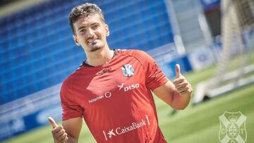 Álex Muñoz, positivo en COVID-19