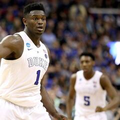 Zion Williamson muestra su capacidad para lanzar balones