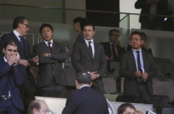 Palco. Qique Pina, Amadeo Salvo y Kim Koh.