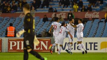 Nacional celebra el gol de Sebasti&aacute;n Rodr&iacute;guez ante Pe&ntilde;arol.