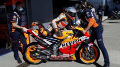 MotoGP - Spanish Grand Prix - Circuito de Jerez, Jerez, Spain - May 1, 2021 Repsol Honda&#039;s Pol Espargaro during practice REUTERS/Jon Nazca