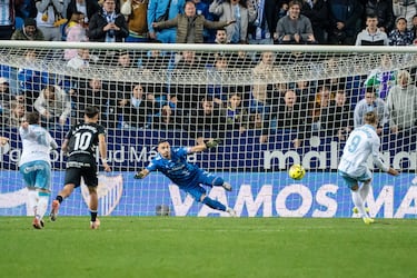 El penalti de Recio desata la ira en el Málaga