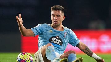 Fran Beltrán en el suelo durante un partido contra el Villarreal.