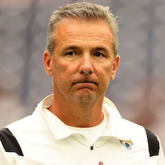 What is Urban Meyer’s net worth and what was his salary with Florida Gators’ football?