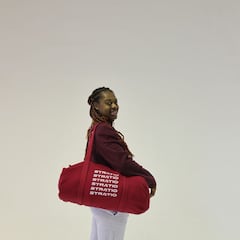 Stratio apuesta por la línea deportiva con Danila Delgado