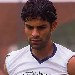 Cuando Rafa Márquez vistió la playera de Chivas