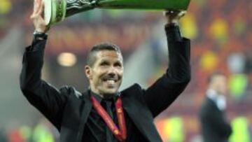 Simeone renueva hasta 2017.