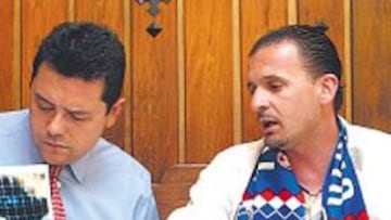 <b>EL ÉXTASIS. </b>"Cuando entró el balón no pensé en nada. ¡Gol, gol! Me puse loco y busqué a Fernando Sanz por su profecía. ¡Qué locura!".