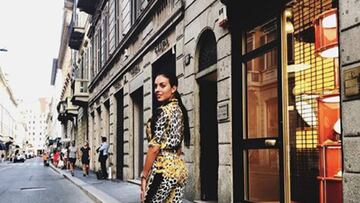 Georgina Rodr&iacute;guez, una celebrity que se pasea en Versace.
