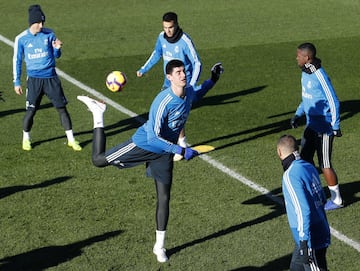 El Madrid prepara el partido contra el Villarreal