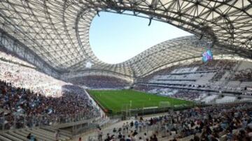 14 LUGAR | Stade Velodreme de Marsella, donce actualmente juega Mauricio Isla.