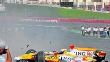 <b>CONTRA EL MURO. </b>Sulayem no pudo controlar el monoplaza.