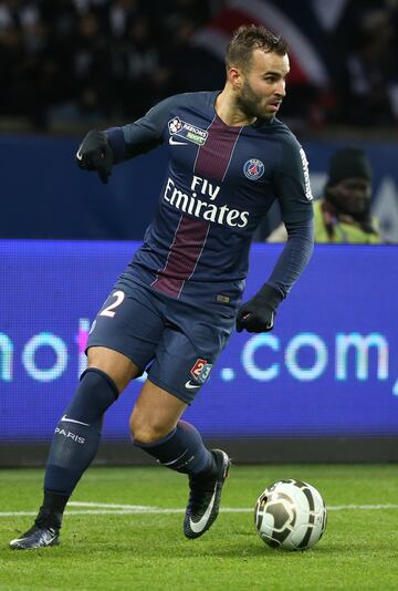 El 8 de agosto de 2016, Jes¨¦ se uni¨® al Par¨ªs Saint-Germain Football Club por un contrato de cinco a?os.