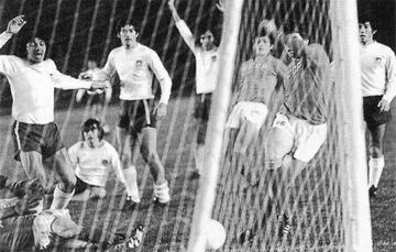 El 26 de septiembre de 1973, Chile rescató un empate sin goles ante la Unión Soviética en Moscú. El partido no se grabó y sólo quedaron un puñado de fotos para la historia.