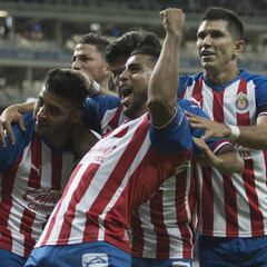 Alineación de Chivas para enfrentar a Pachuca