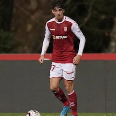 Trincao aún no puede entrenarse por problemas burocráticos