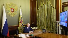 Russian President Vladimir Putin attends a meeting with members of the Security Council via a video link in Saint Petersburg, Russia, October 10, 2022. Sputnik/Gavriil Grigorov/Kremlin via REUTERS ATTENTION EDITORS - THIS IMAGE WAS PROVIDED BY A THIRD PARTY.