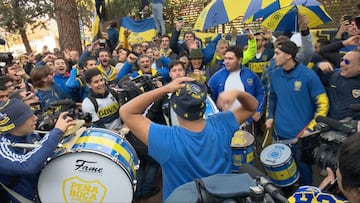 El espectacular banderazo de la hinchada de Boca en Madrid