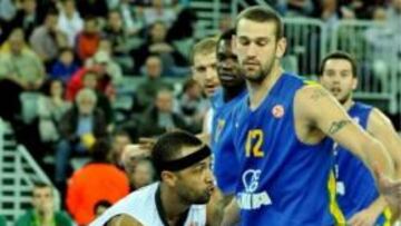 <b>KK ZAGREB 67 - UNICAJA 82</b>.