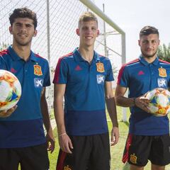 Olmo lidera a La Rojita en el inicio del camino a la Euro 2021