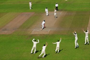Joe Root warns against hyping Mason Crane on Test debut