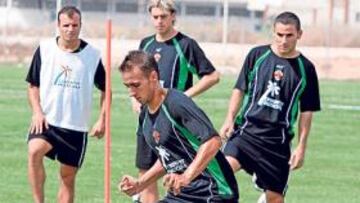 <b>SE MARCHA. </b>Joaquín Calderón rescindió su contrato con el Elche.