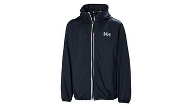 Prepara tu verano en el mar con la ropa de navegación más vendida de Helly Hansen