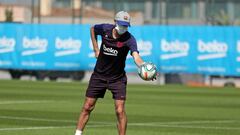 Quique Setién: "I'd love to be able to coach Neymar some day"