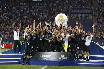 Agosto de 2017. El Real Madrid gana  la Supercopa de Europa al Manchester United de Mourinho tras vencer 2-1 en Skopje, Macedonia. 