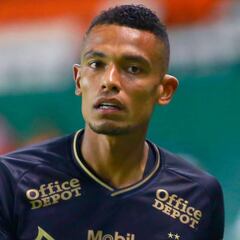 Tesillo, primera opción para Boca si se marcha Izquierdoz