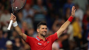 El tenista serbio Novak Djokovic celebra su victoria ante Zhizen Zhang en la eliminatoria entre Serbia y China de la United Cup.