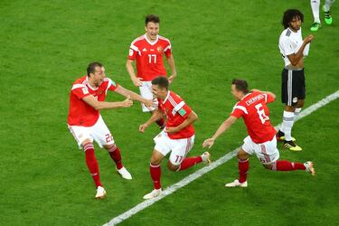 Las 7 polémicas arbitrales en la primera jornada del Mundial Rusia 2018