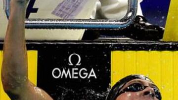 Lochte batió a Phelps y logró el oro en 200 estilos con récord del mundo.