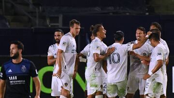 En una feria de goles, LA Galaxy logr&oacute; darle la vuelta a San Jos&eacute; Earthquakes y se llev&oacute; el &lsquo;Calicl&aacute;sico&rsquo; en el regreso de la MLS a Carson, California.