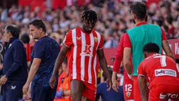 El Almer¨ªa pierde a su goleador para lo que resta de temporada