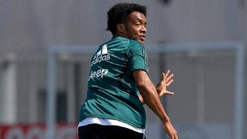 Cuadrado, atento al plan de Sarri en Juve y a la vuelta de la Serie A