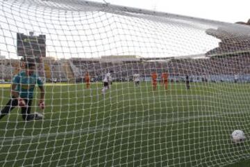 Colo Colo no tuvo problemas para superar a Cobreloa en el Monumental.