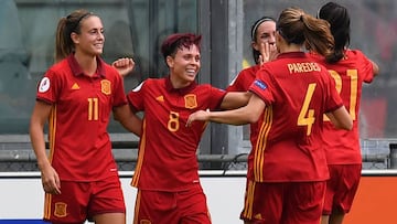 Vicky Losada and Amanda secure victory for Spain