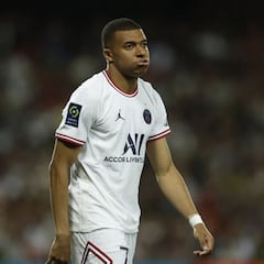 Santi Giménez: "¿Mbappé? Tiene muy mala pinta"