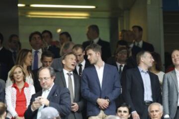 Gran ambiente en el palco del Bernabéu. 