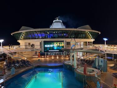 Serenade of the Seas: A floating viewpoint for adventure lovers