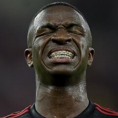 Tearful Vinícius aims to emulate compatriot Ronaldo at Real